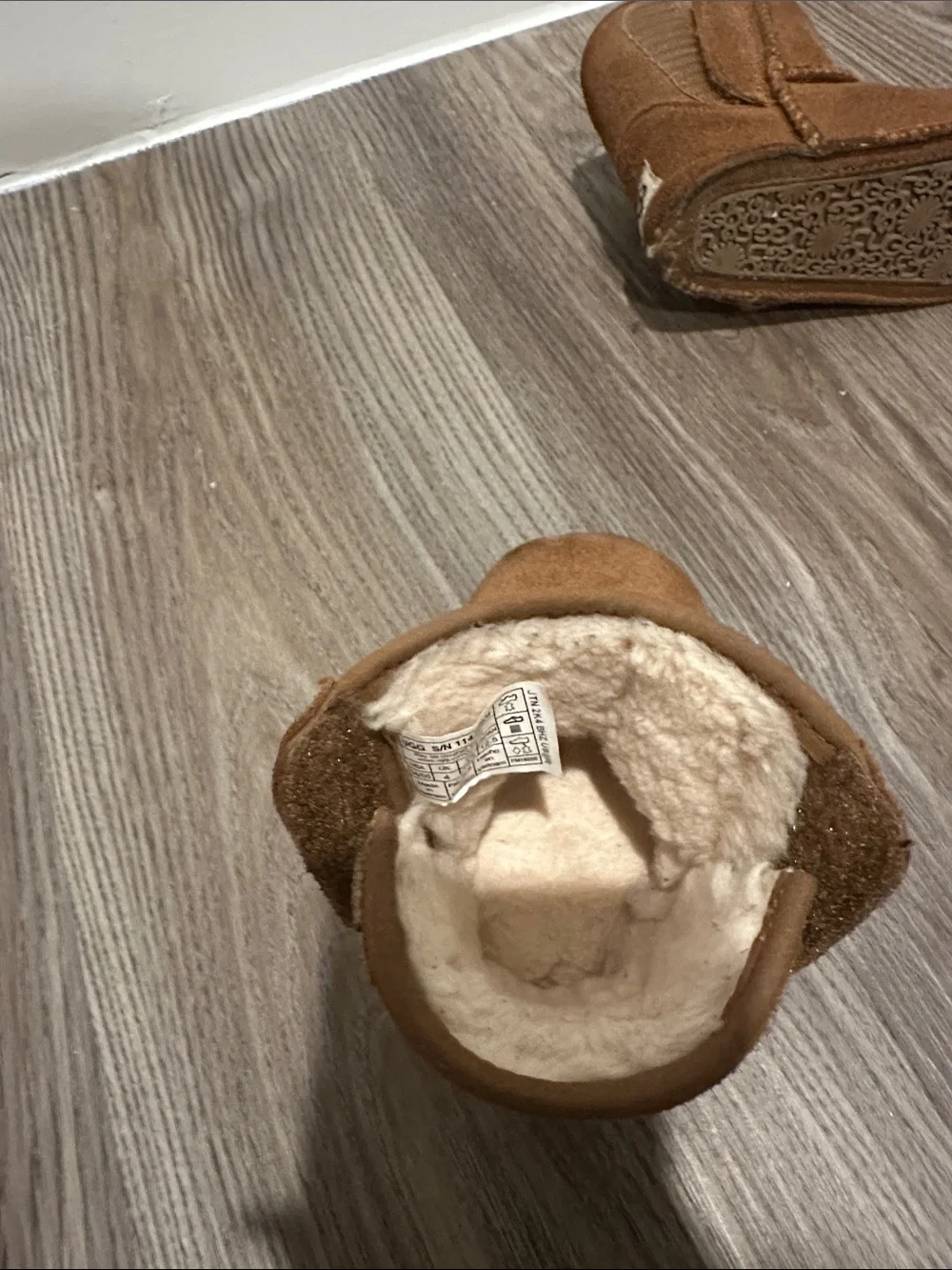 UGG Mini Boots in Chestnut - Toddler